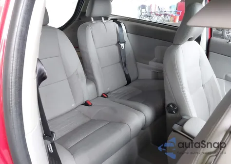 2008 Volvo C30 T5 R-Design/T5 Version 1.0/T5 Version 2.0/Version 2.0 z USA, uszkodzony, nr VIN YV1MK672882050337